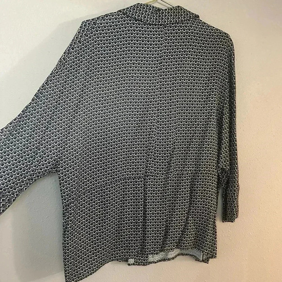 Zara bottom down shirt - Picture 4 of 5